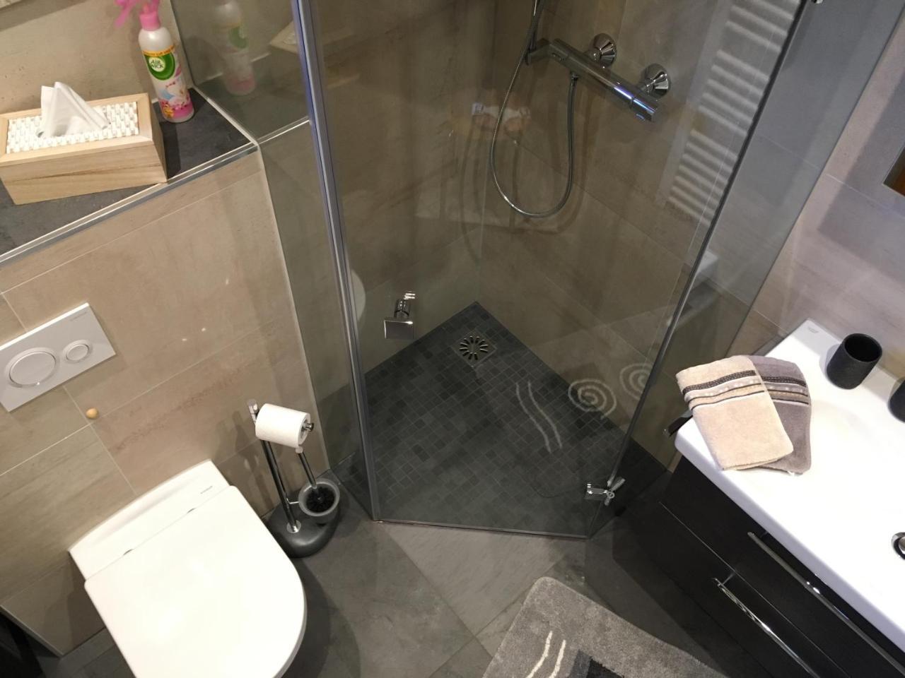 Ferienwohnung Saaletalblick جينا المظهر الخارجي الصورة